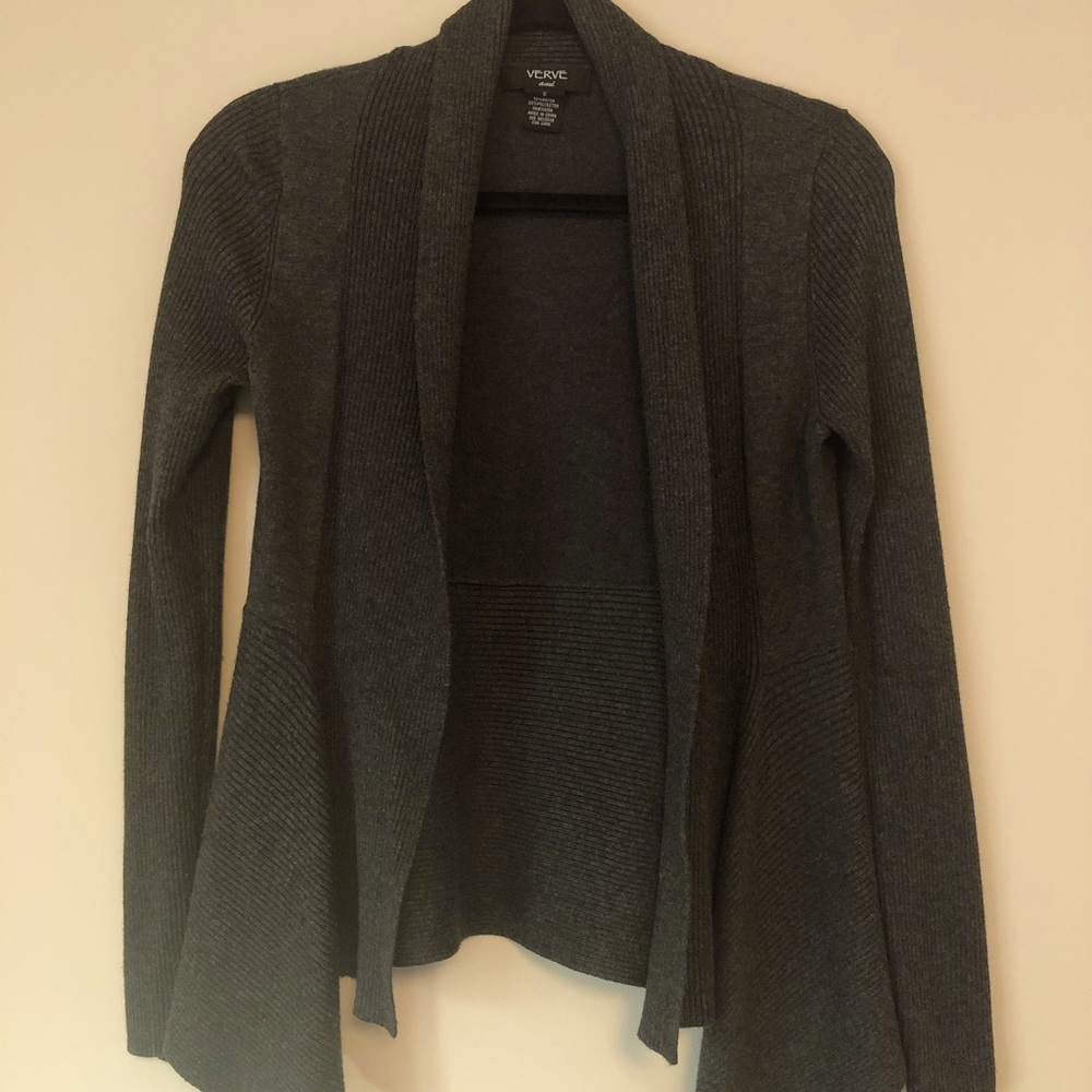 Grey cardigan